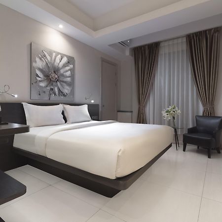 Sun Boutique Hotel Kuta  Ngoại thất bức ảnh