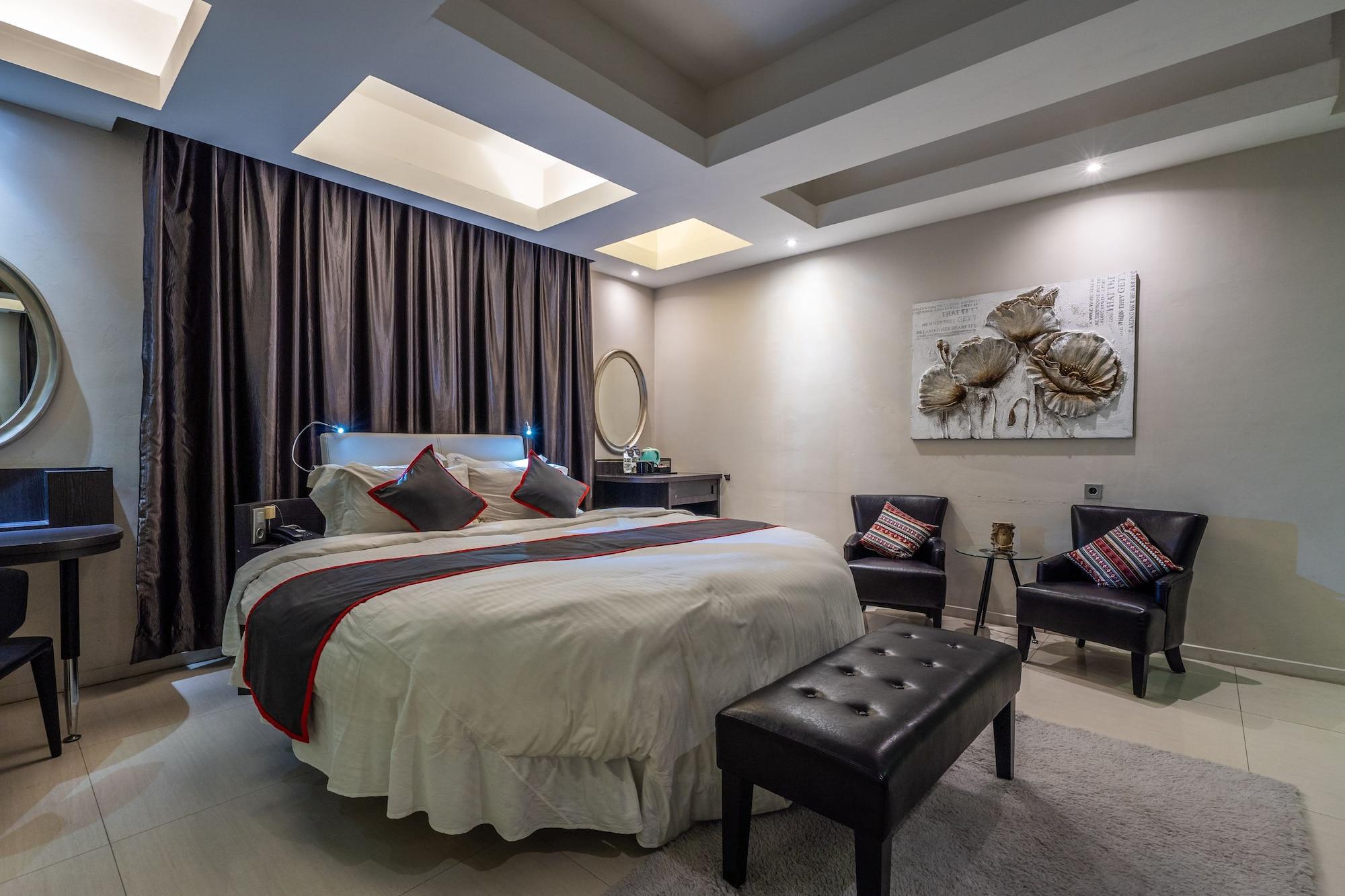 Sun Boutique Hotel Kuta  Ngoại thất bức ảnh