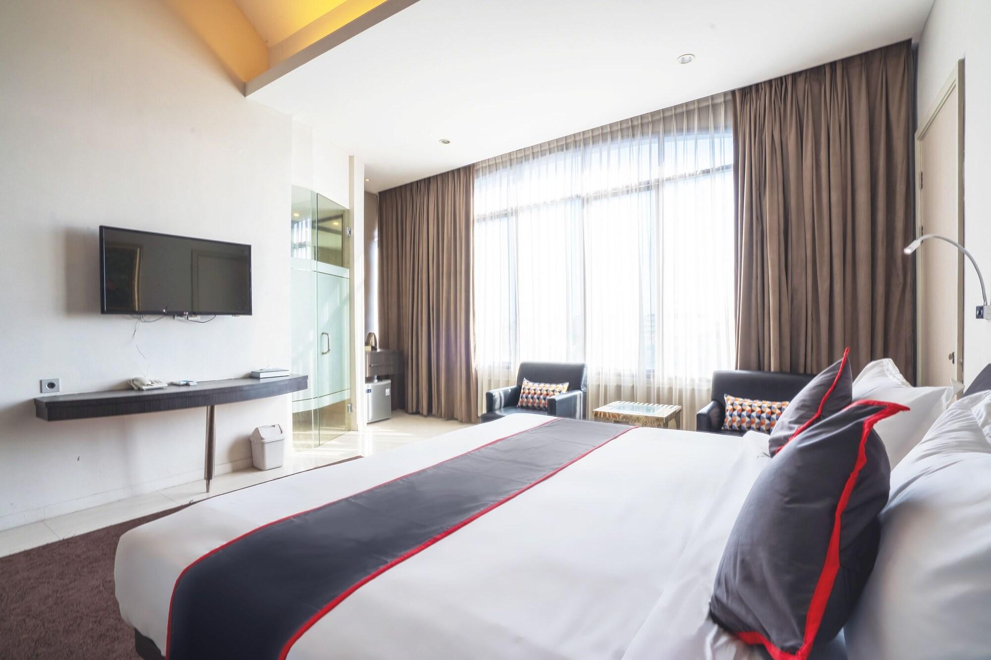 Sun Boutique Hotel Kuta  Ngoại thất bức ảnh