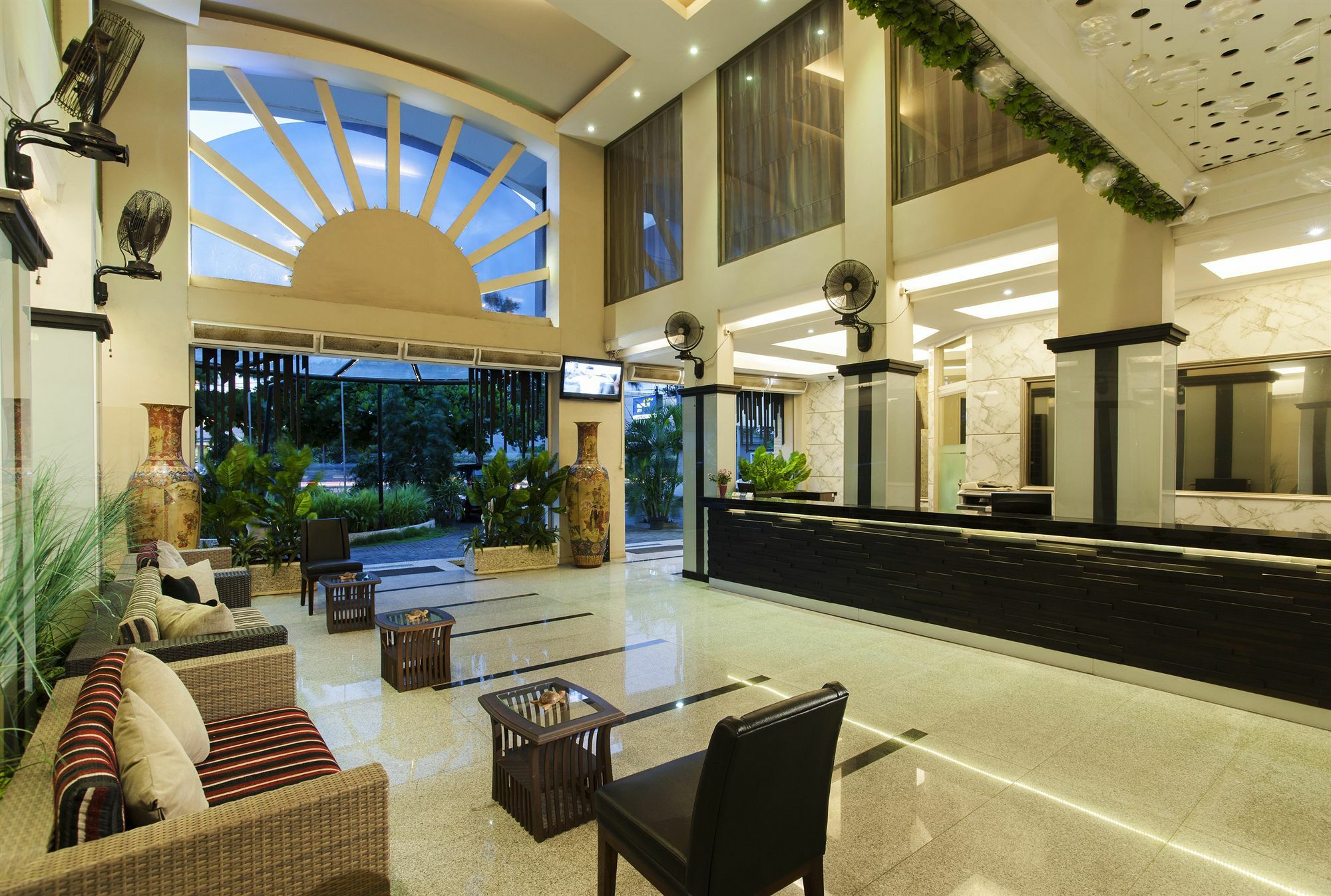 Sun Boutique Hotel Kuta  Ngoại thất bức ảnh